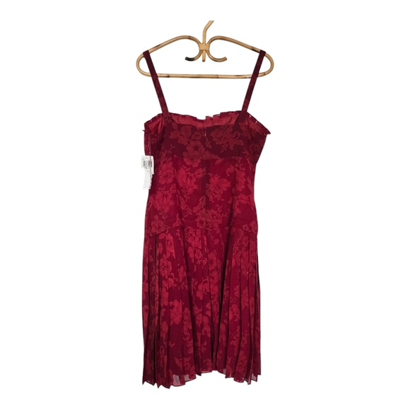 NWT London Times Red Floral Midi Dress Bow Sleeveless Fit & Flare Size 12 - Picture 3 of 11